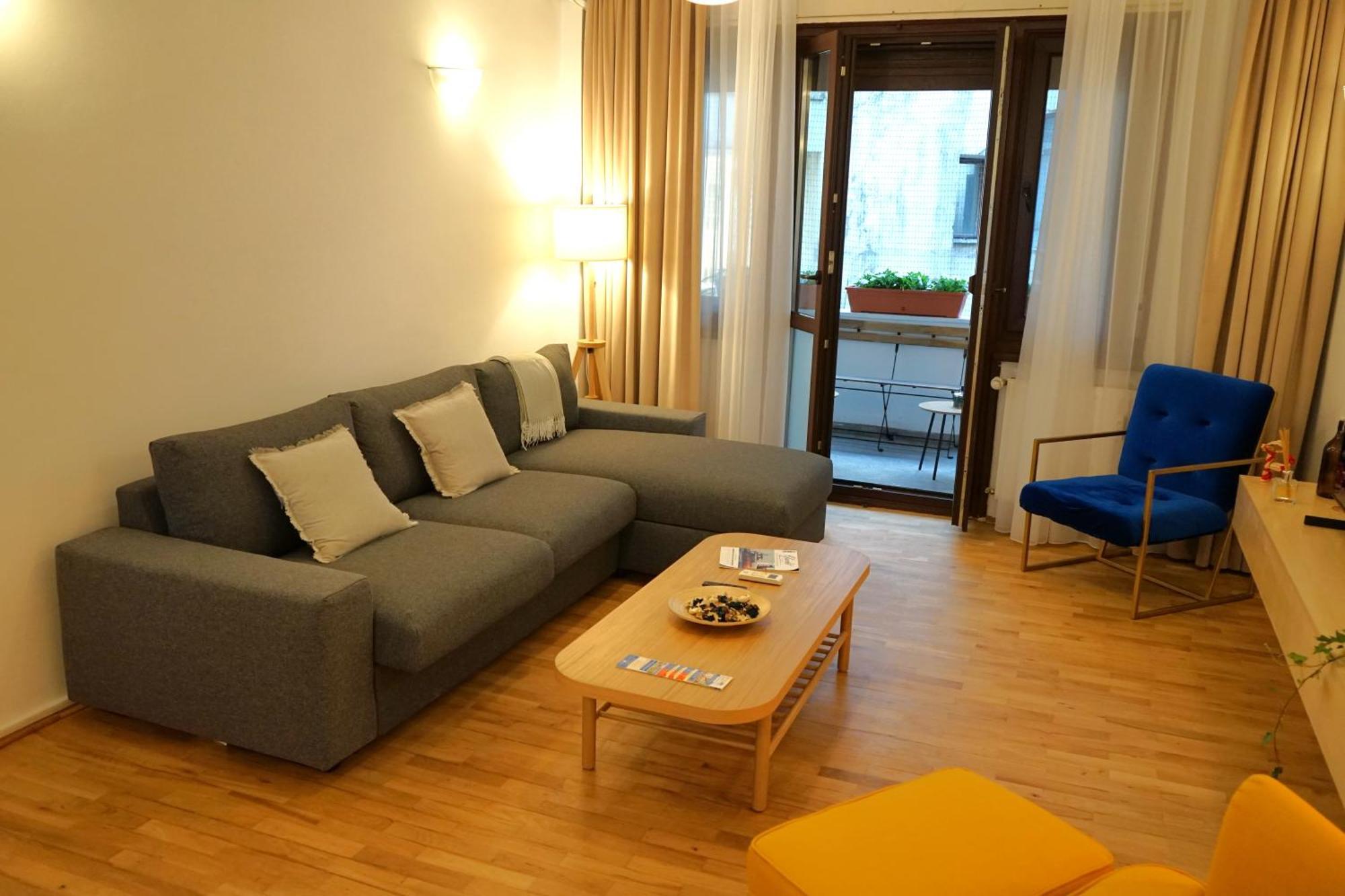 Spacious 3Br, 2Bt With 5 Balconies Bukarest Kültér fotó
